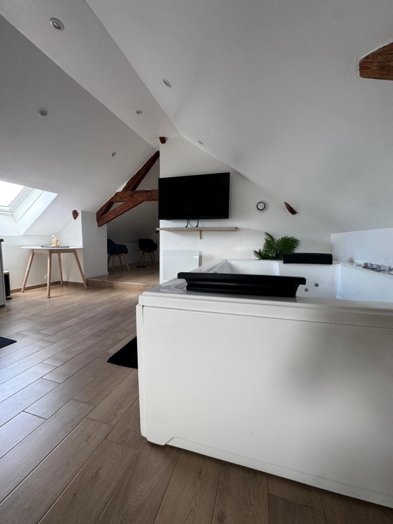 Le Cocon Du Leman Un Espace Cosy Ou Vous Retrouver Publier Exterior photo